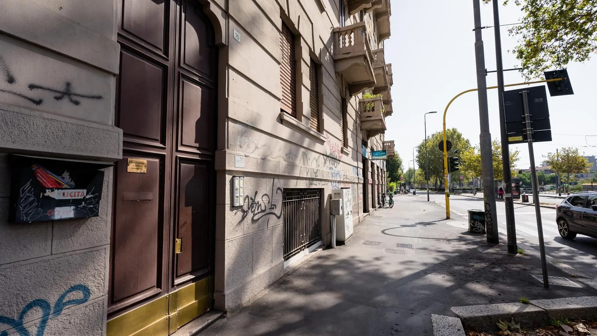 Apartment Romolo Space - Navigli Milan Italy